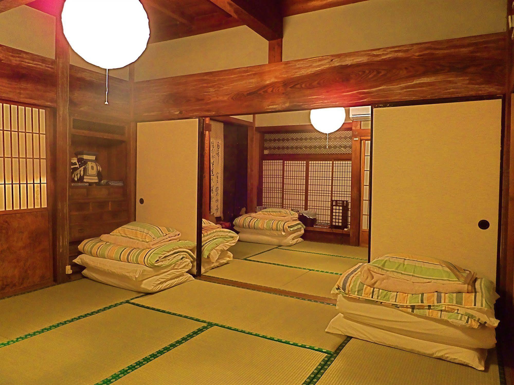 Kominka Sharehouse Hooju Miyazaki Exteriör bild