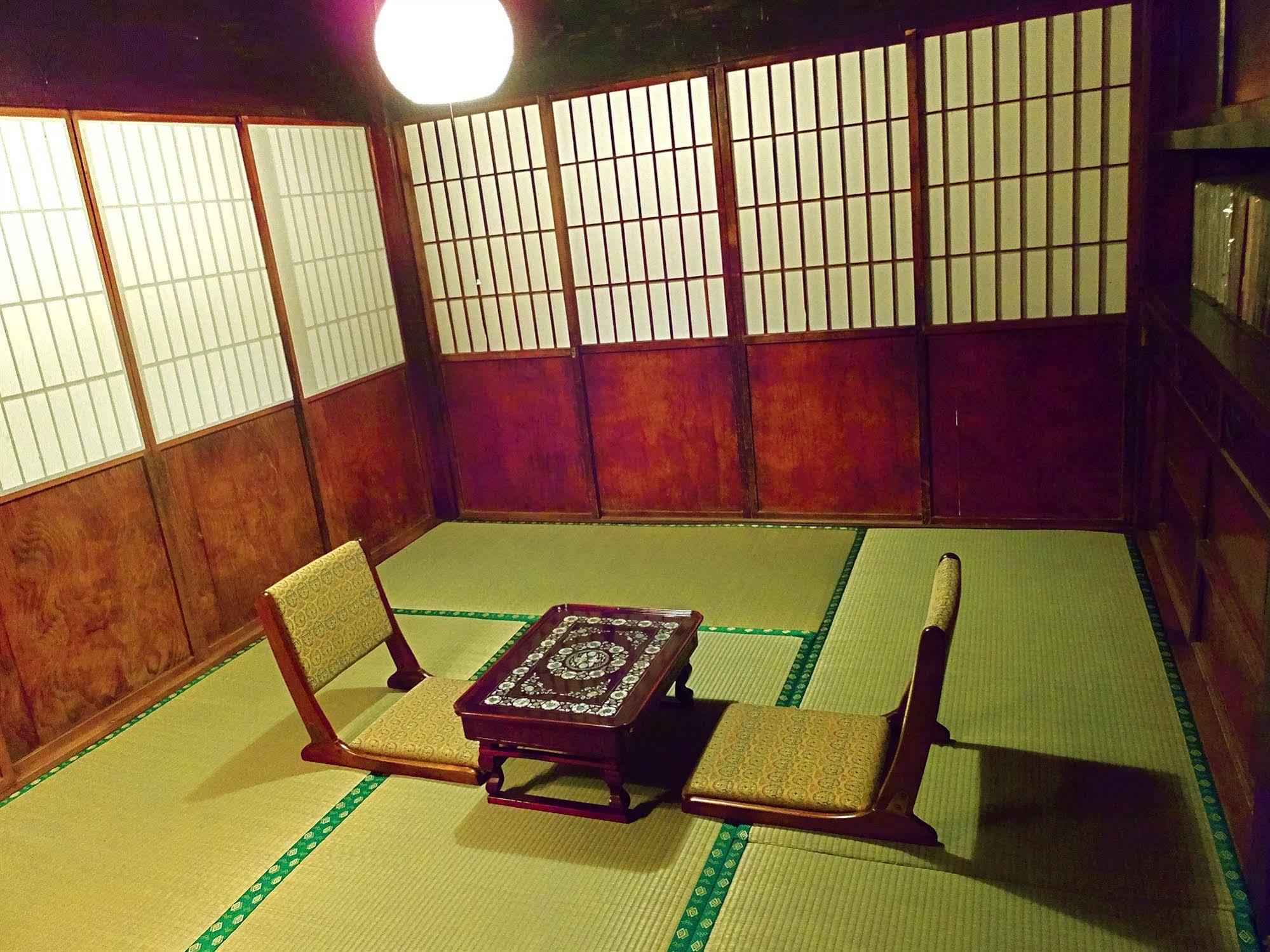 Kominka Sharehouse Hooju Miyazaki Exteriör bild
