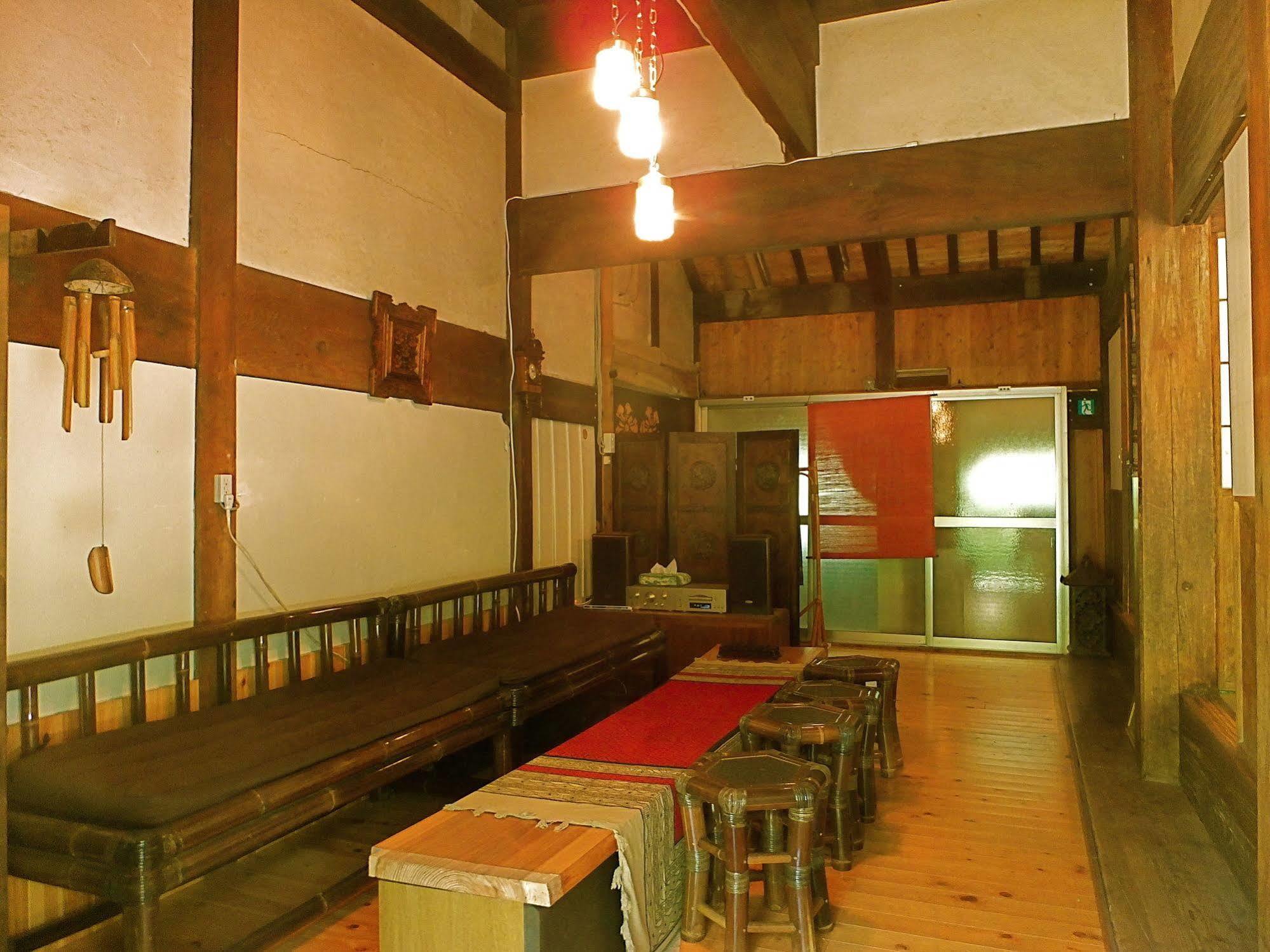 Kominka Sharehouse Hooju Miyazaki Exteriör bild
